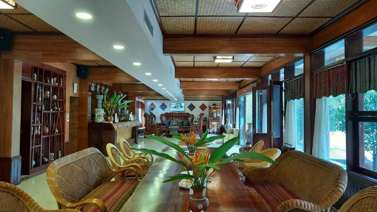 Hoa Binh Hotel Exteriör bild